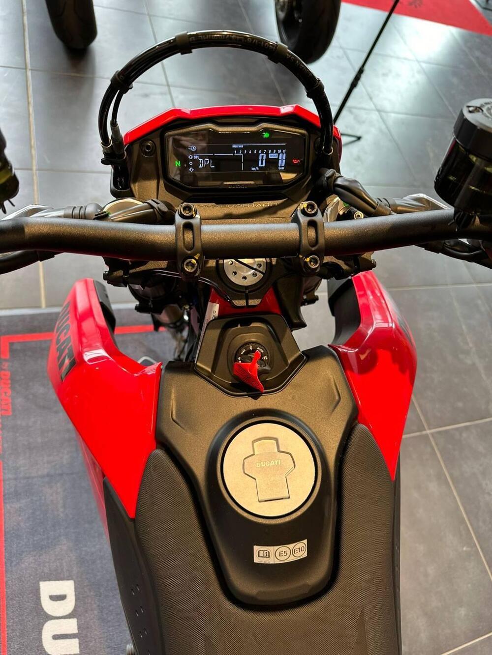 Ducati Hypermotard 698 Mono (2024 - 25) (10)
