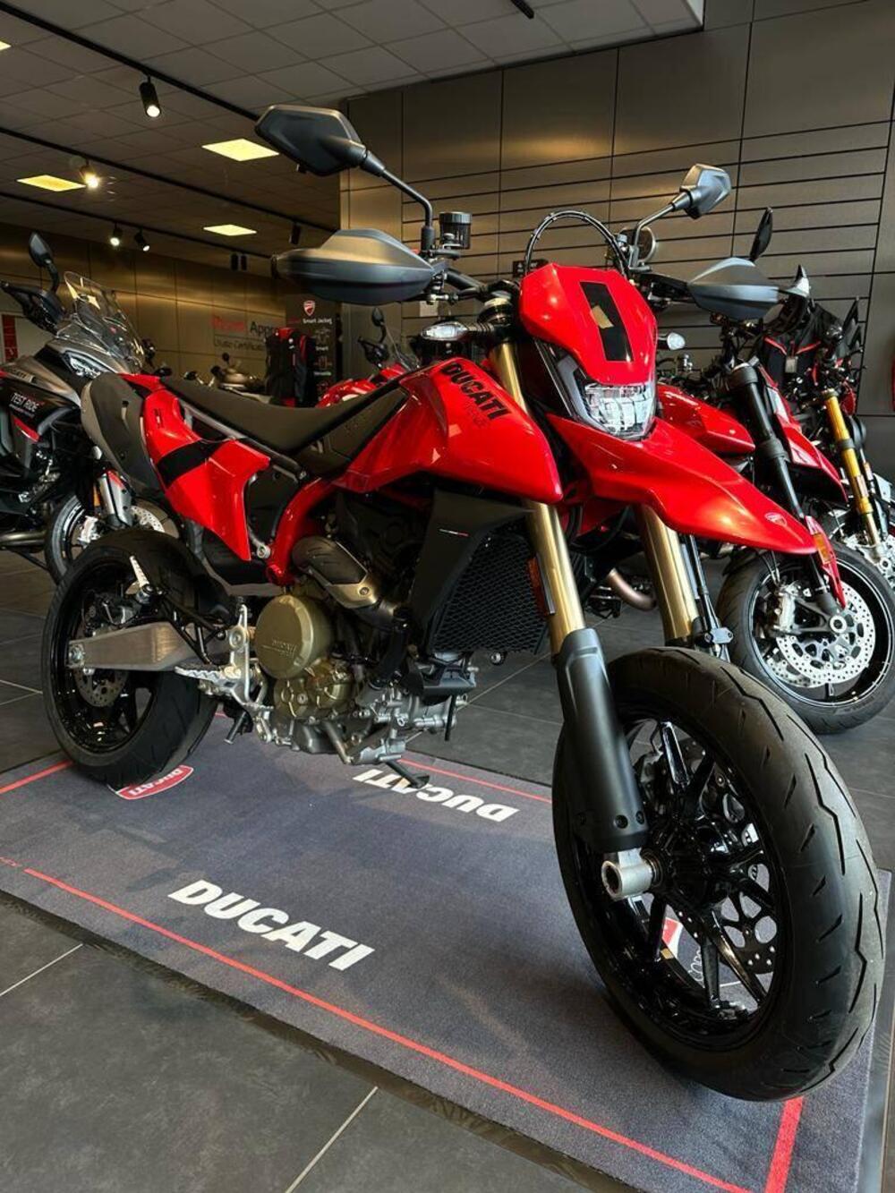 Ducati Hypermotard 698 Mono (2024 - 25) (6)
