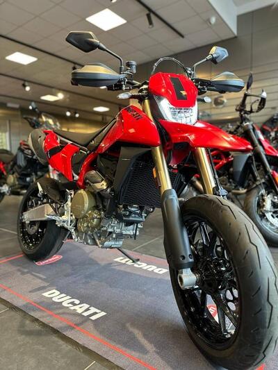 Ducati Hypermotard 698 Mono (2024 - 25) nuova