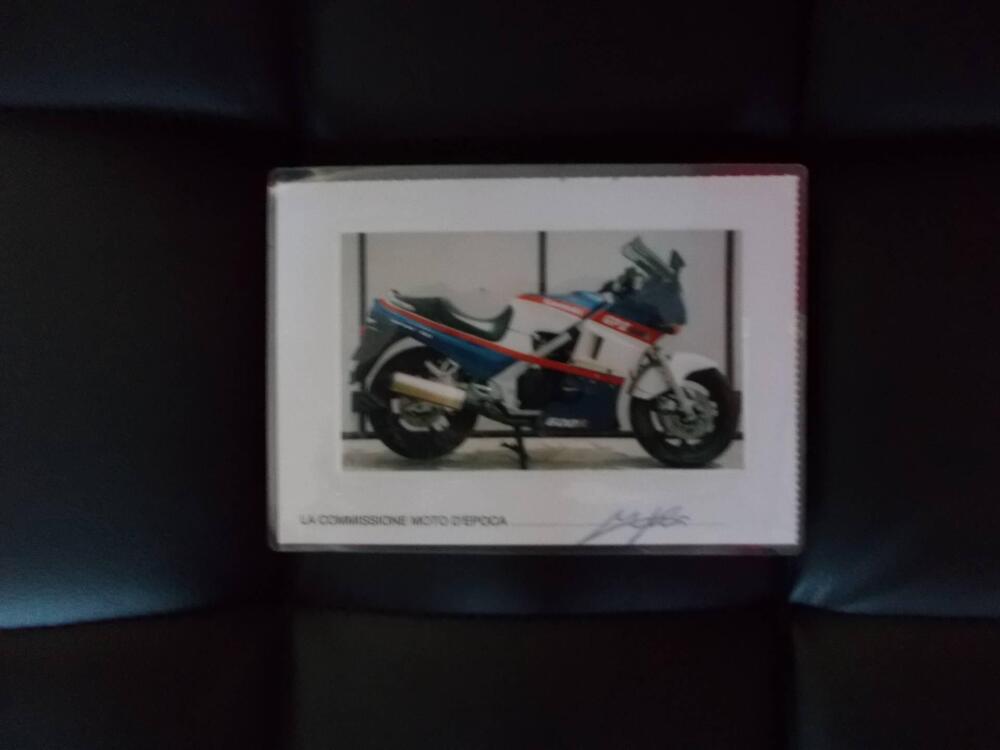 Kawasaki GPZ600R (3)