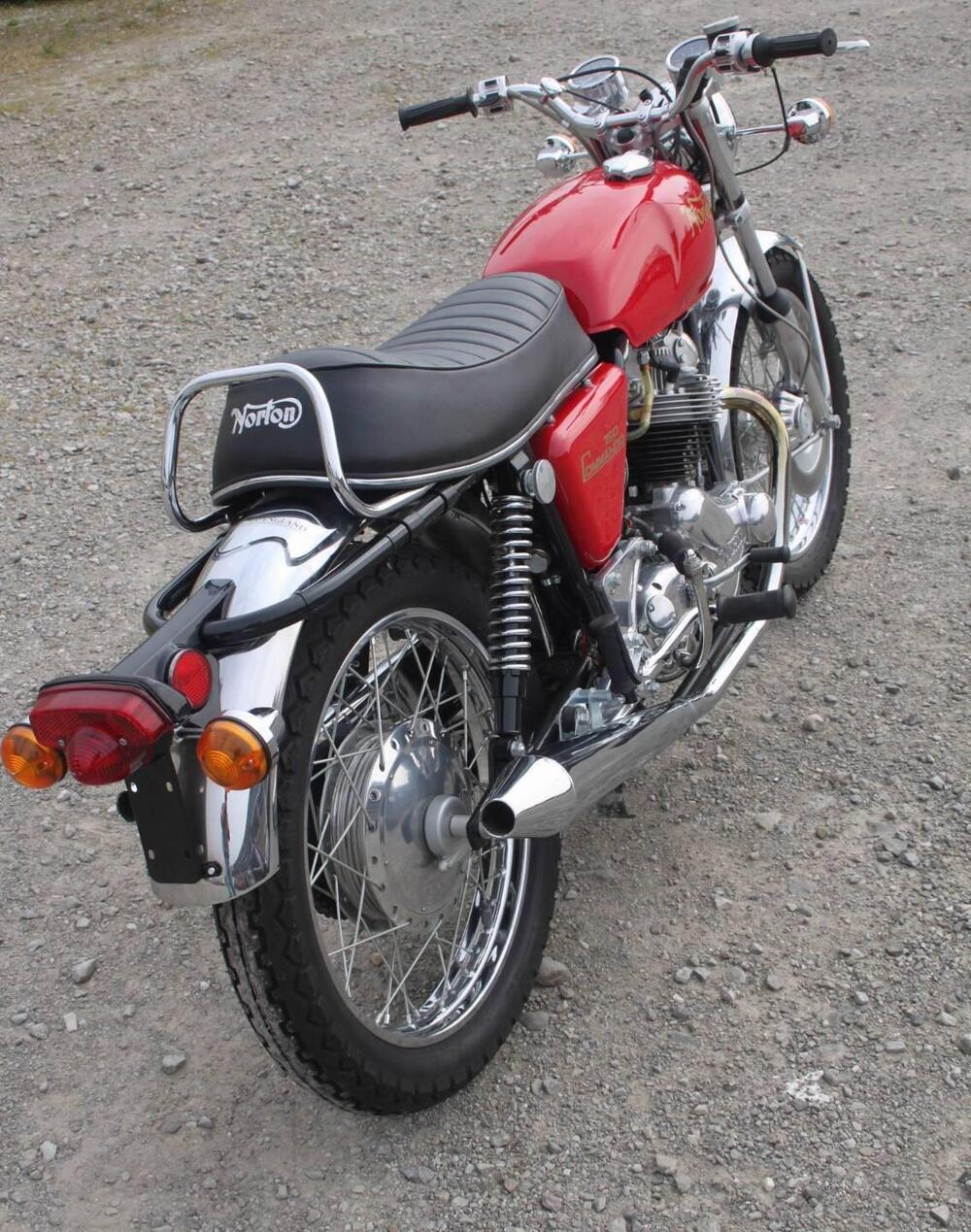 Norton Commando Roadster (4)