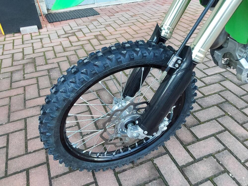 Kawasaki KX 450 F (2022) (7)