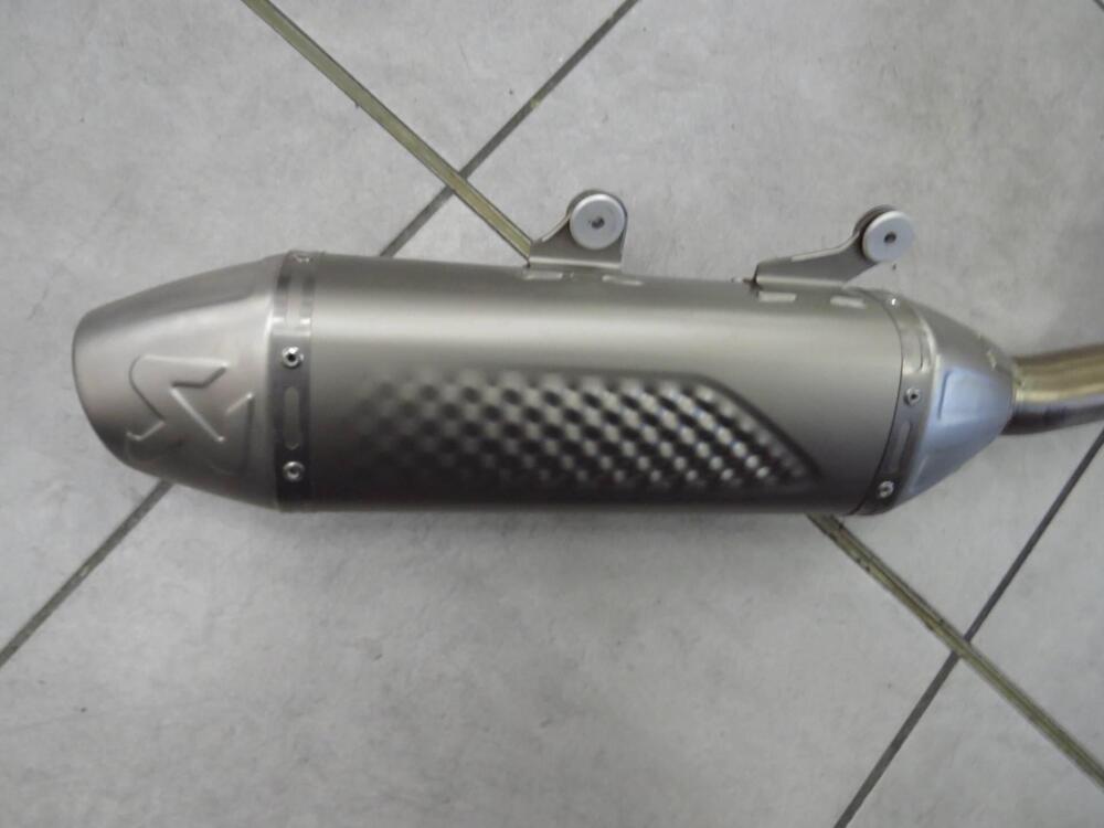 AKRAPOVIČ "RACING LINE" KTM 500 26605901044 Akrapovic (2)