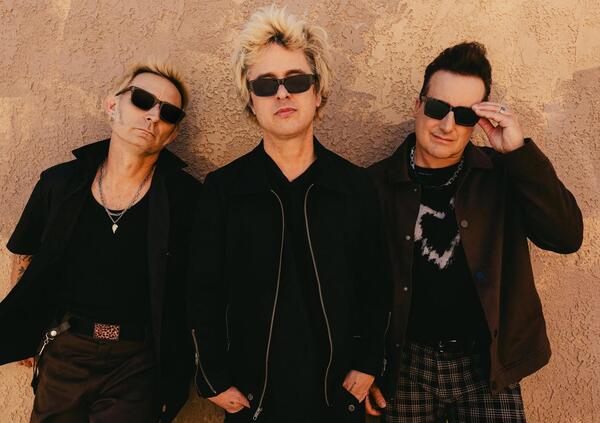 Green Day, il nuovo album &ldquo;Saviors&rdquo; &egrave; tosto e sfacciato, ma perch&eacute; Billie Joe Armstrong e soci dovrebbero avercela col sogno americano?