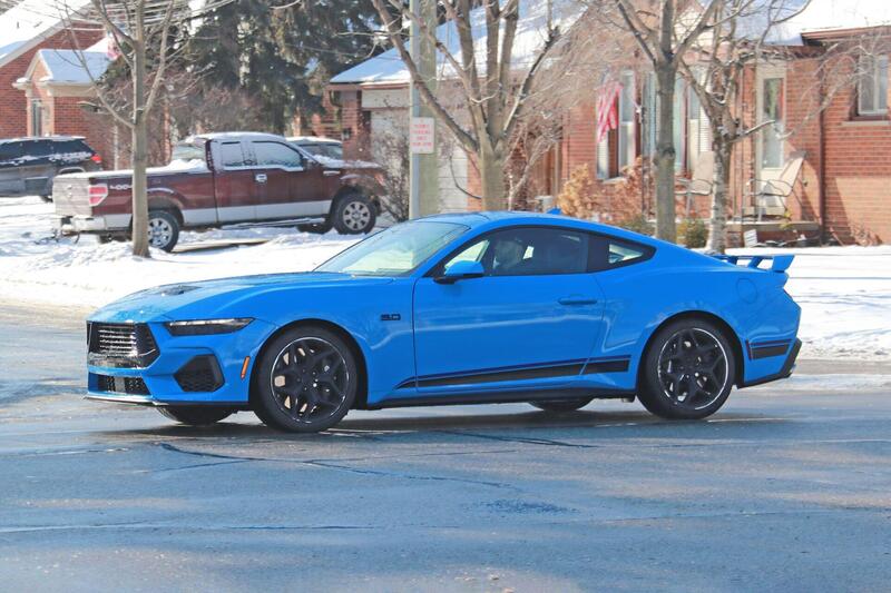 Ford Mustang CS, negli USA &egrave; in arrivo la coup&eacute; [Foto Spia]