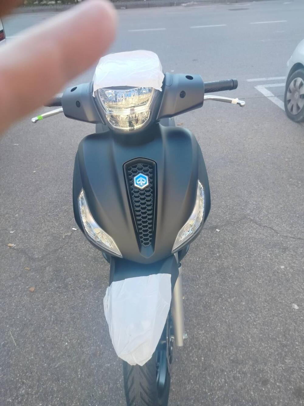 Piaggio Medley 125 (2025) (3)