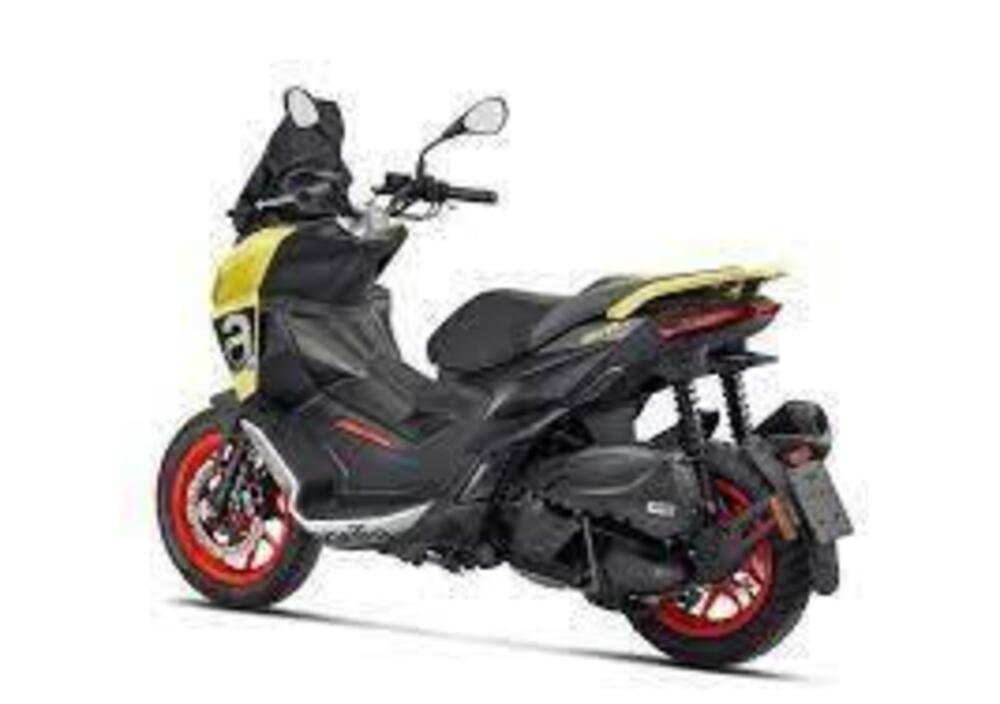 Aprilia SR GT 200 (2025 - 26) (2)