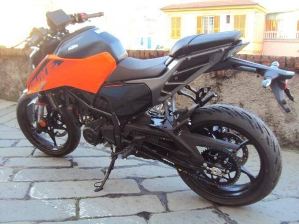 KTM 125 Duke (2024 - 26) (4)