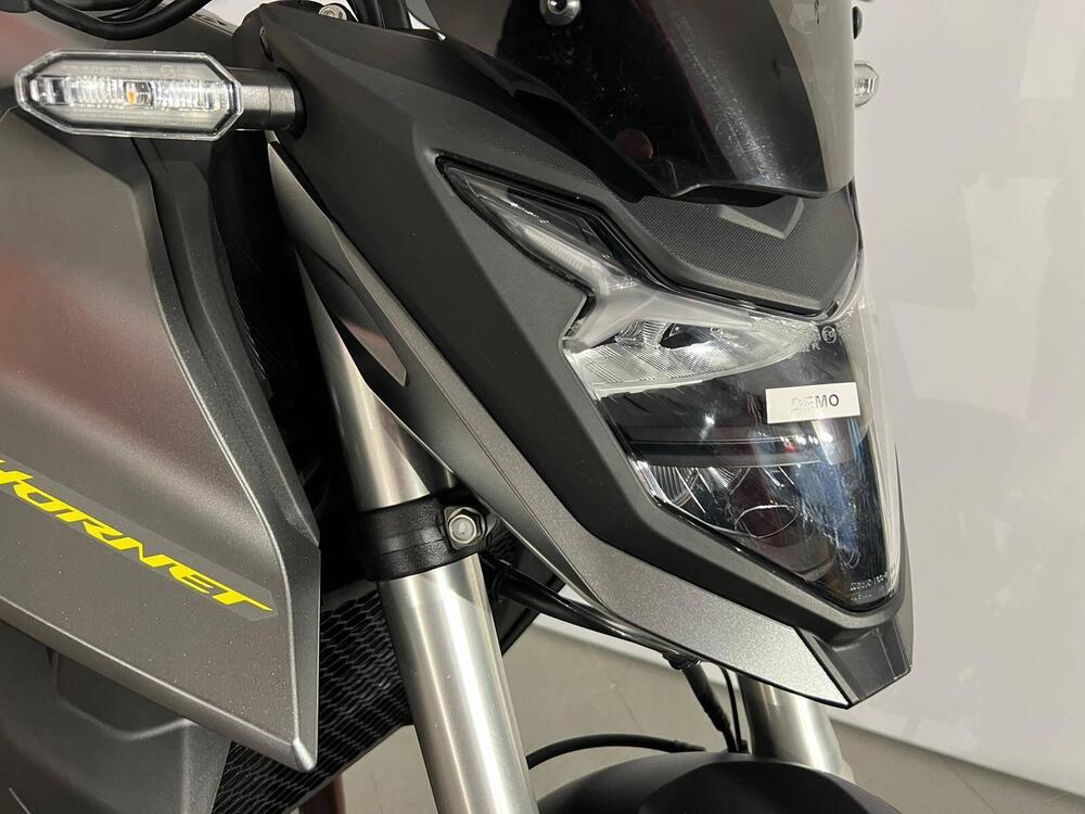 Honda CB 750 Hornet (2023 - 24) (6)