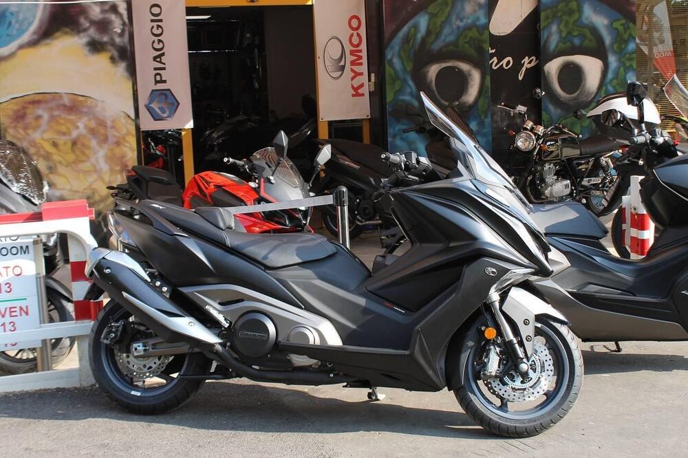 Kymco AK 550 ETS (2021 - 25) (6)
