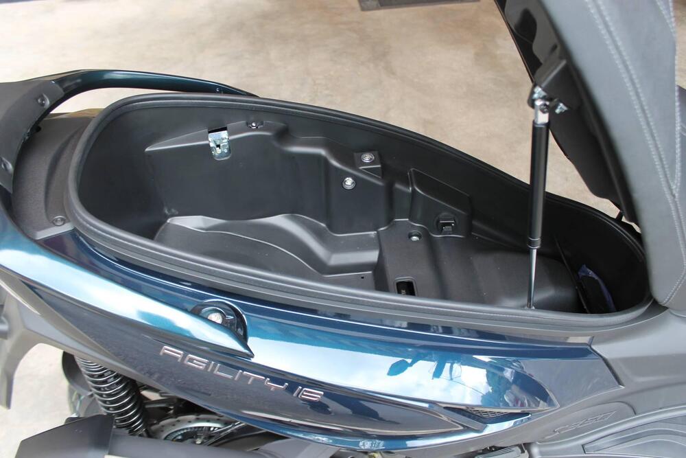 Kymco Agility 350i NN R16 (2023 - 26) (8)