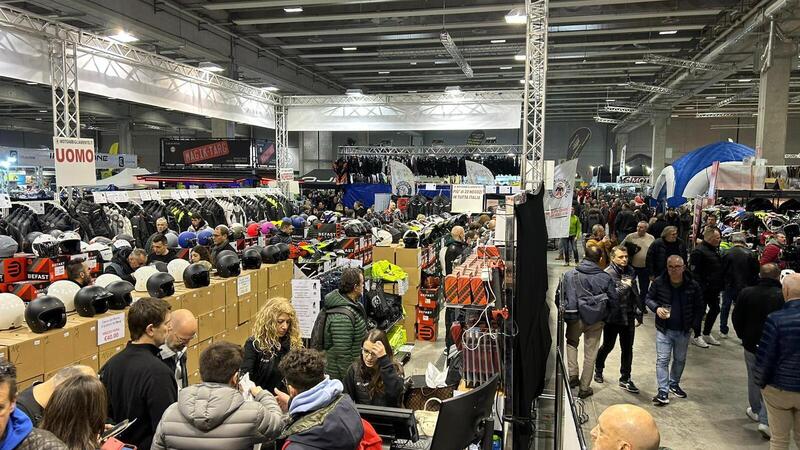 Motoabbigliamento al Motor Bike Expo di Verona con Befast e Carburo