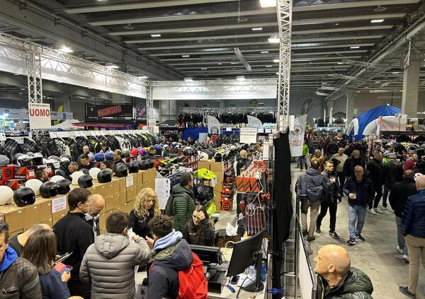 Motoabbigliamento al Motor Bike Expo di Verona con Befast e Carburo