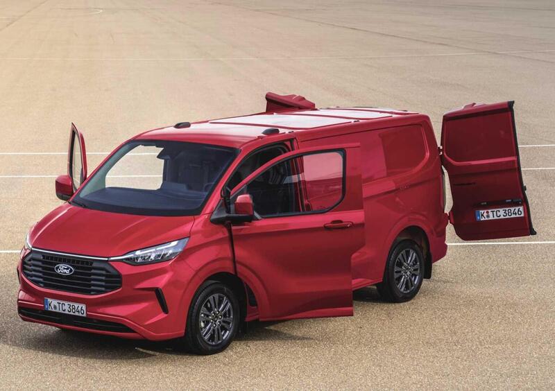Ford Transit Custom Furgone (6)