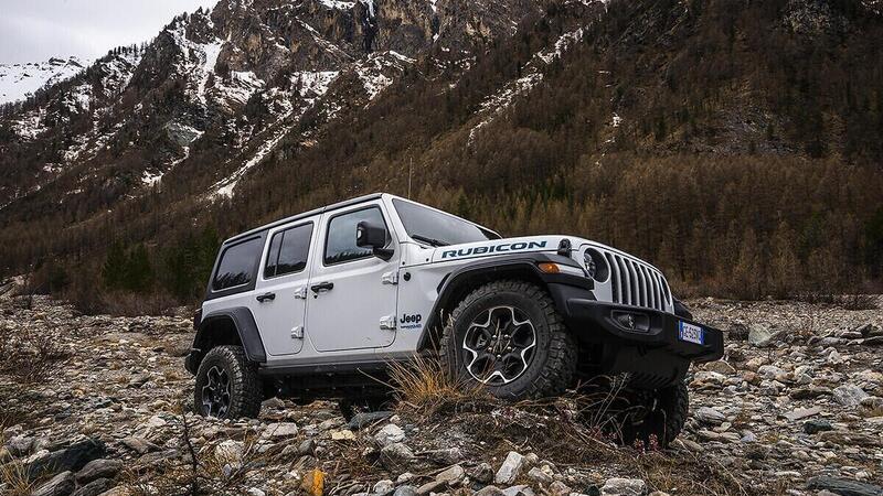 Jeep Wrangler Rubicon 4xe: &egrave; ancora un fuoristrada &ldquo;duro e puro&rdquo;? [VIDEO]