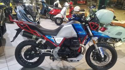 Moto Guzzi V85 TT Evocative Graphics (2021 - 23) nuova