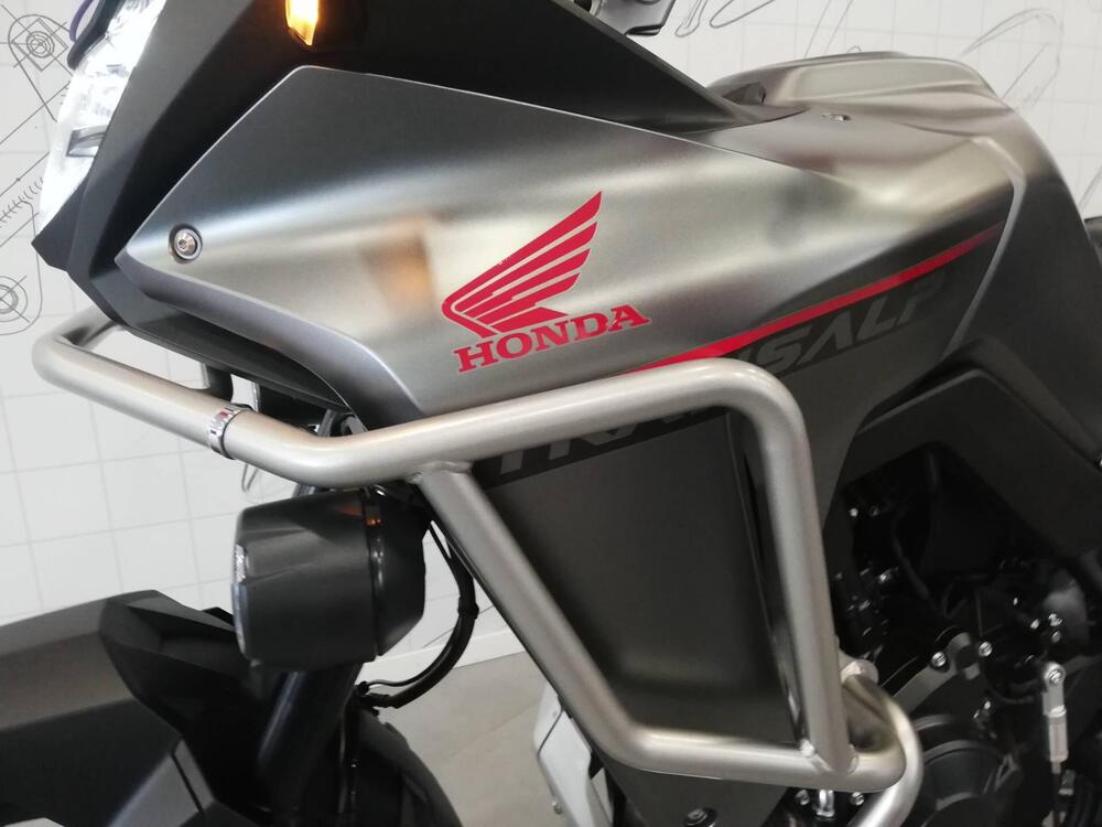 Honda Transalp XL750 Travel Edition (2023 - 24) (7)