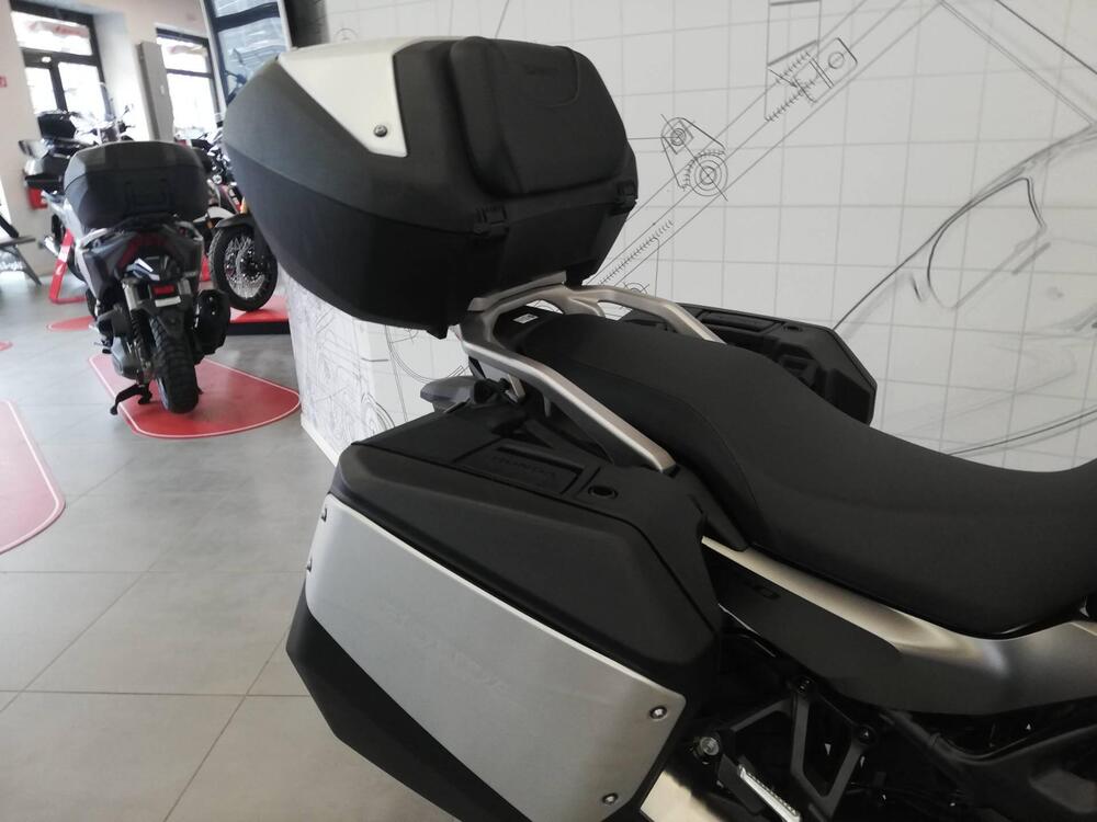 Honda Transalp XL750 Travel Edition (2023 - 24) (17)