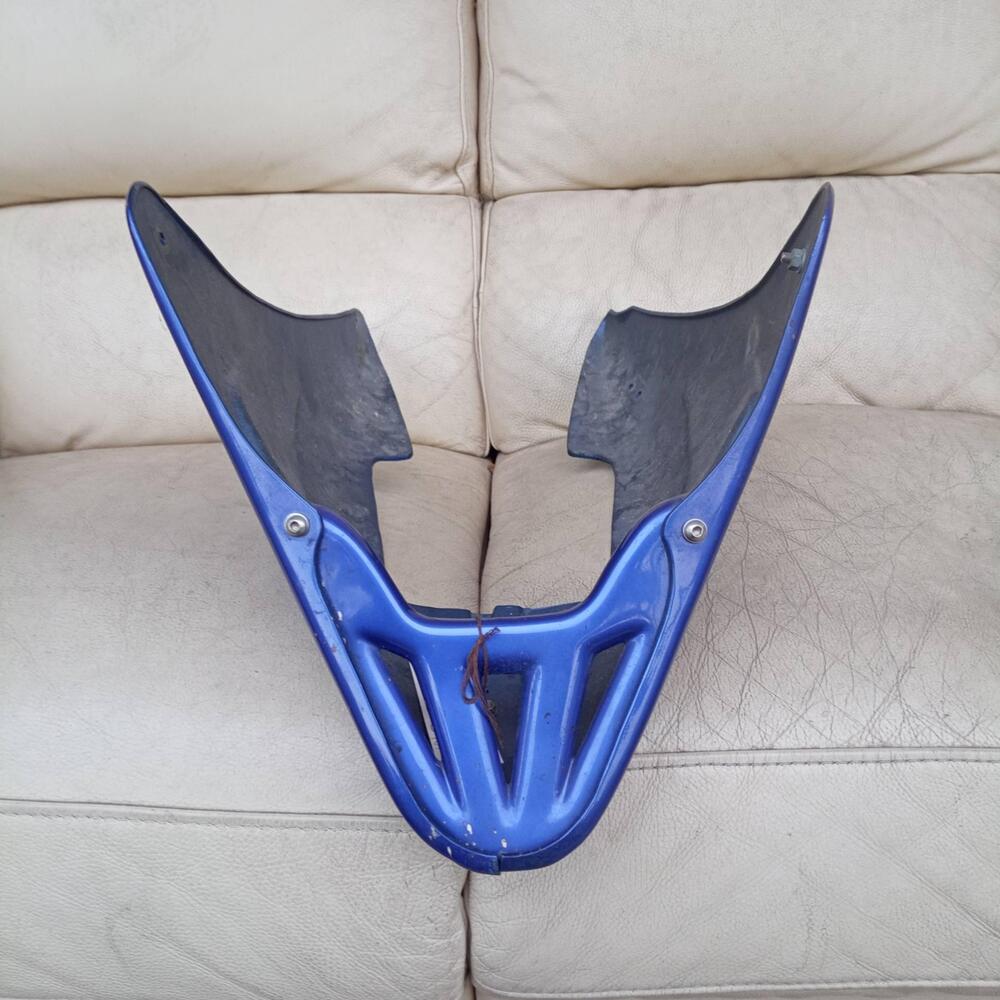 Puntale Honda Hornet dal 1998 al 2001 (6)