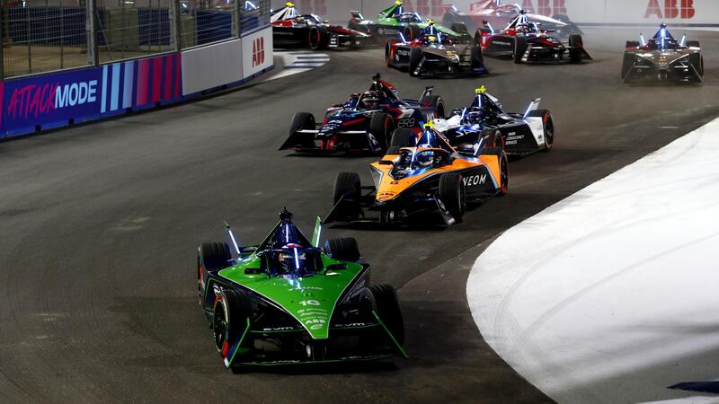 Formula E. E-Prix Diriyah 2024: ecco gli orari e dove vedere le gare in TV