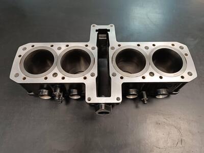 Cilindri e pistoni GPz600r Kawasaki