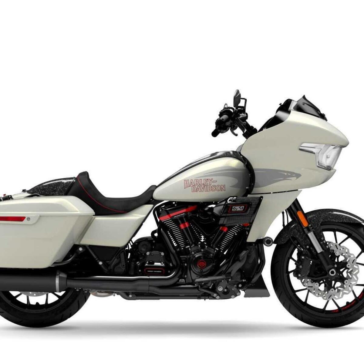 Harley-Davidson CVO Road Glide ST (2024)
