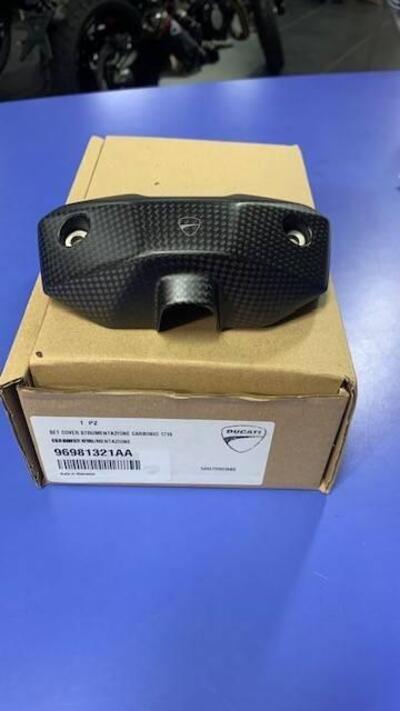 Cover strumentazione carbonio Ducati