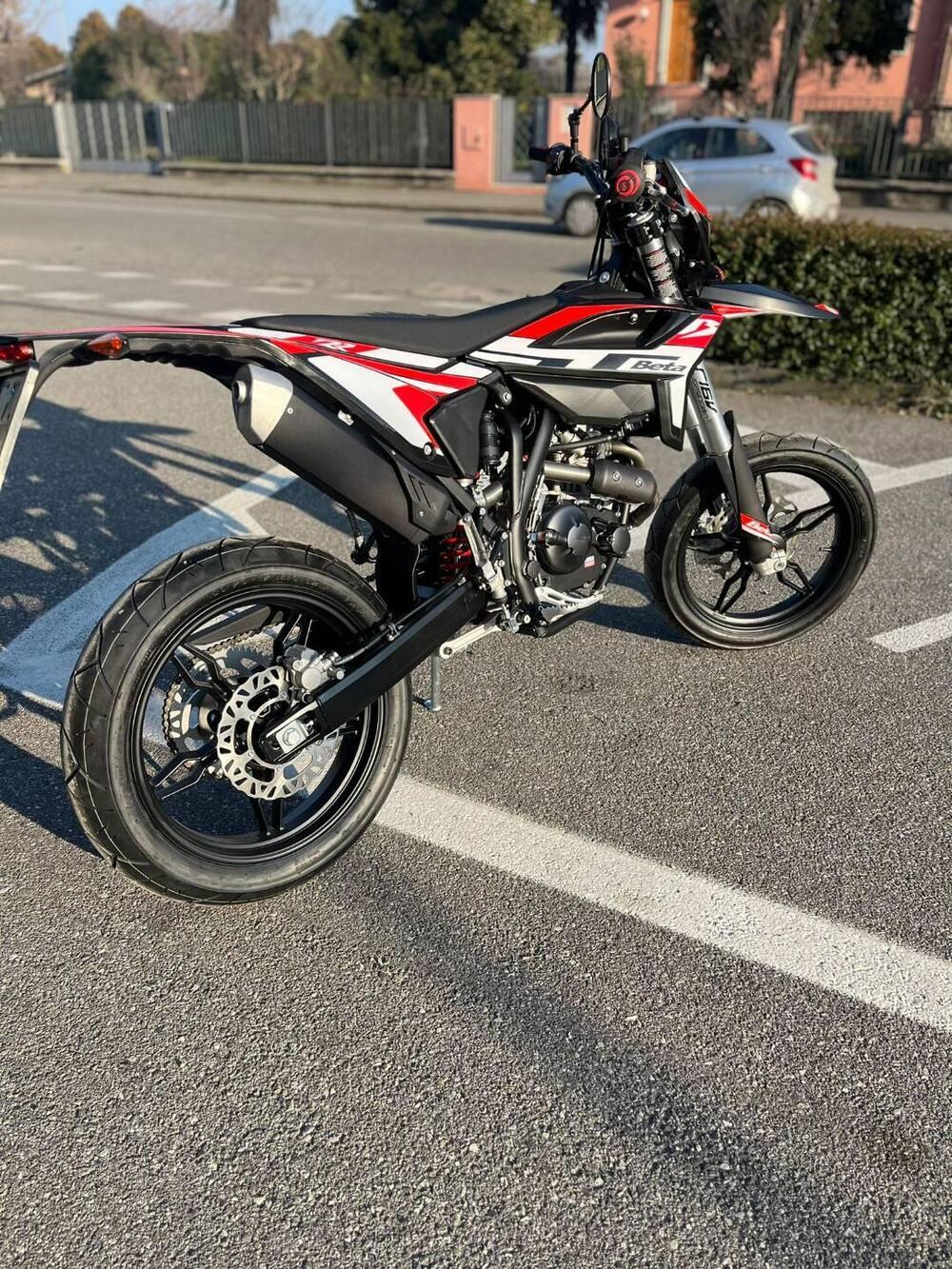 Betamotor RR 125 4T Motard T (2023 - 24) (3)