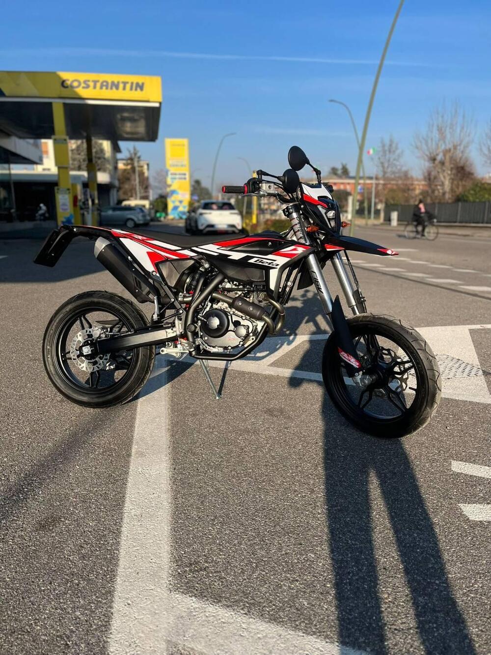 Betamotor RR 125 4T Motard T (2023 - 24) (2)