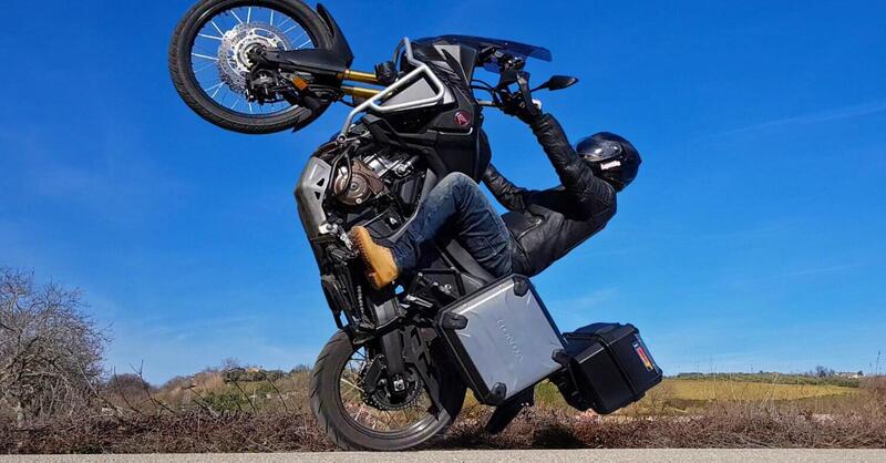 Consigli per gli acquisti: maxi(enduro) con il 19&#039;&#039; o con il 21&#039;&#039;?