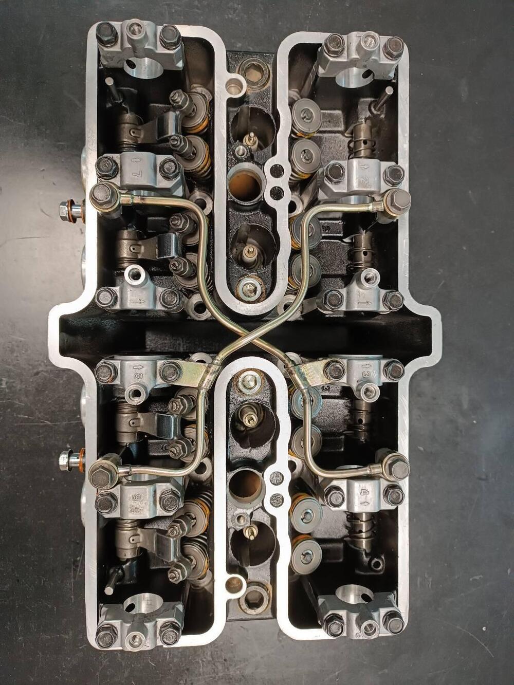 Testata GPz600R Kawasaki (3)