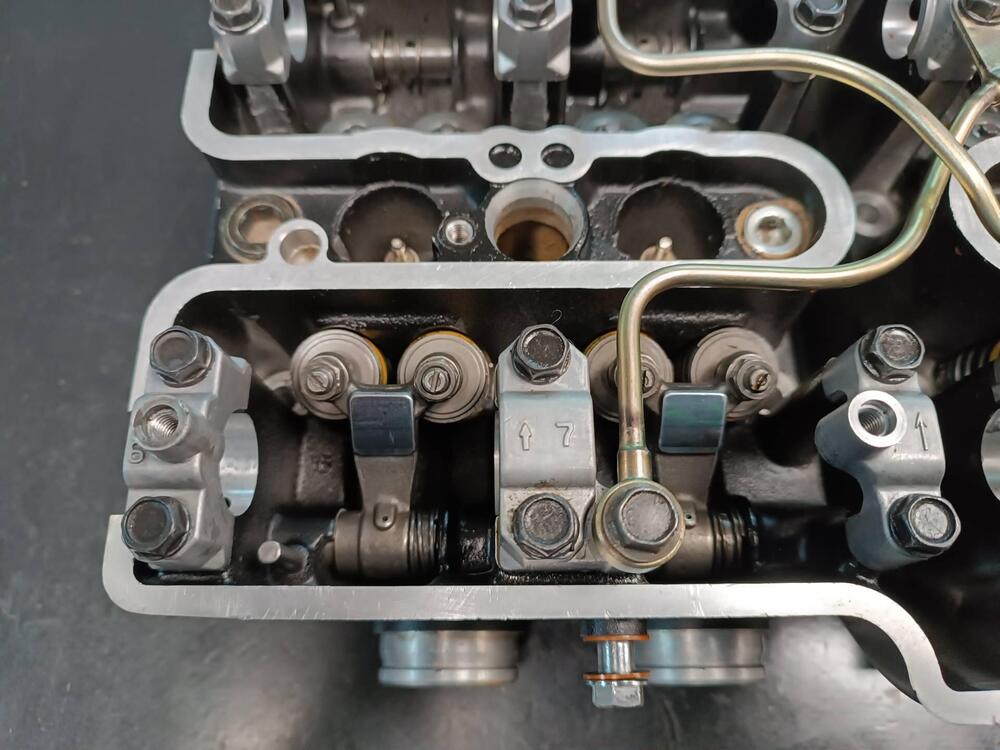 Testata GPz600R Kawasaki (13)