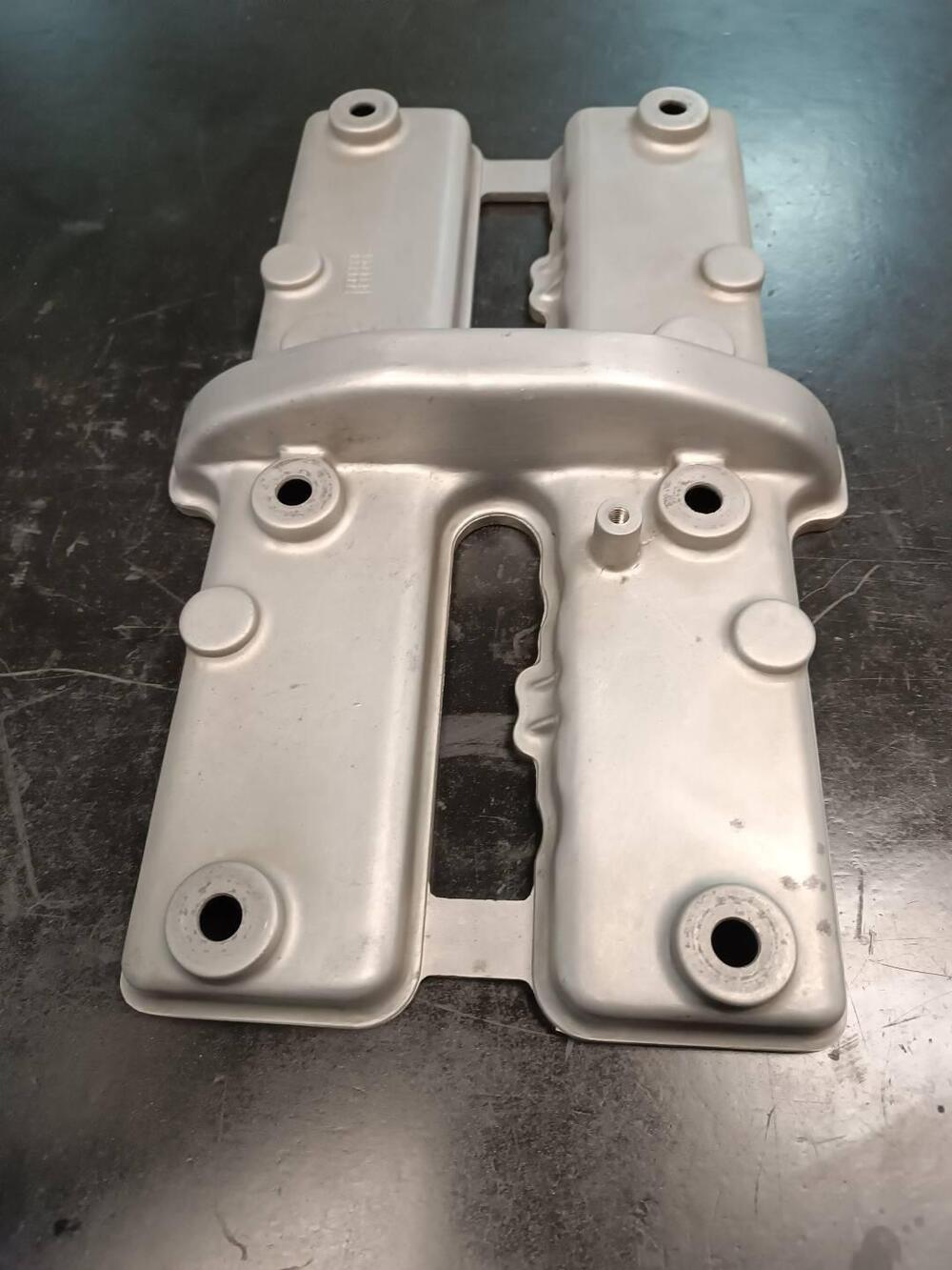 Coperchio punterie GPz600R Kawasaki (3)