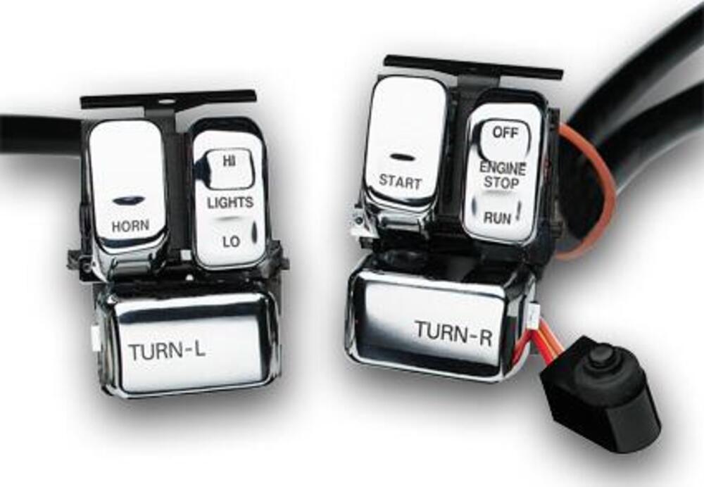 Interruttori cromati con lettere nere per vari mod 