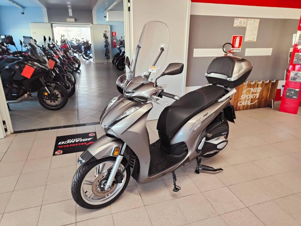 Honda SH 350 (2021 - 24) (4)