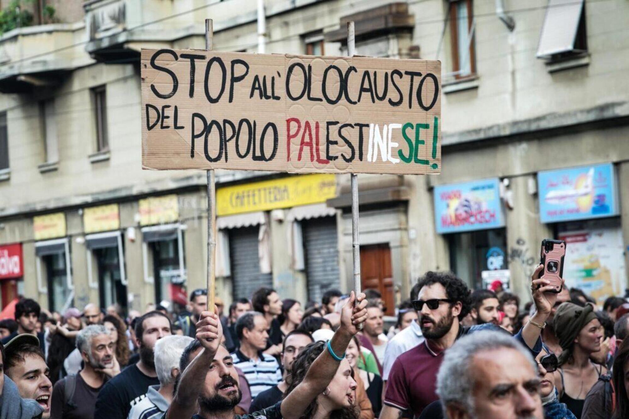 Durante le manifestazioni filopalestinesi di parla sempre pi&ugrave; spesso di &ldquo;Olocausto palestinese&rdquo; e di &ldquo;nazismo israeliano&rdquo;
