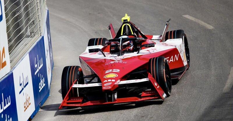 Formula E. Qualifica Gara 2 E-Prix Diriyah: pole position per Rowland e Nissan