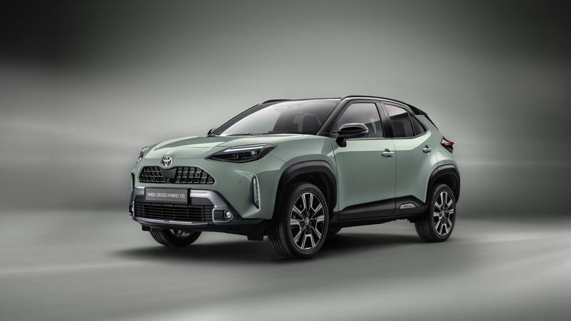 Toyota Yaris Cross 2024: nuovo motore, allestimenti e scheda tecnica  