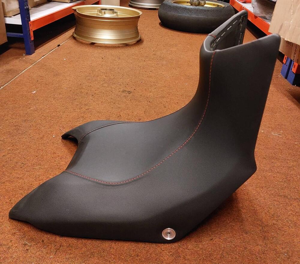 SELLA MULTISTRADA 950 Ducati (3)