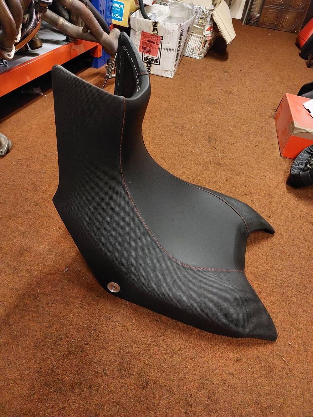 SELLA MULTISTRADA 950 Ducati (4)