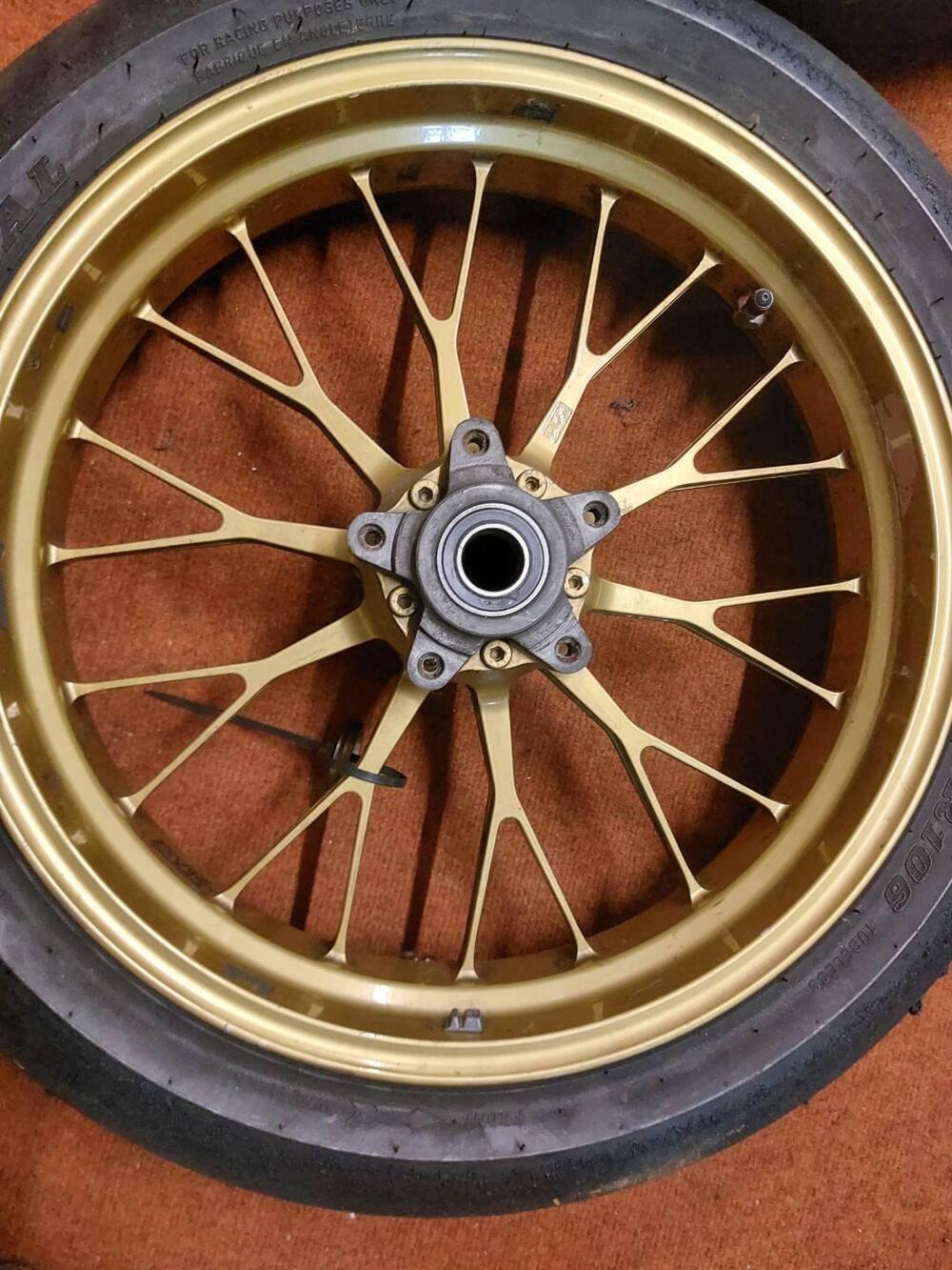 CERCHI FORGIATI DA 16 PVM (2)