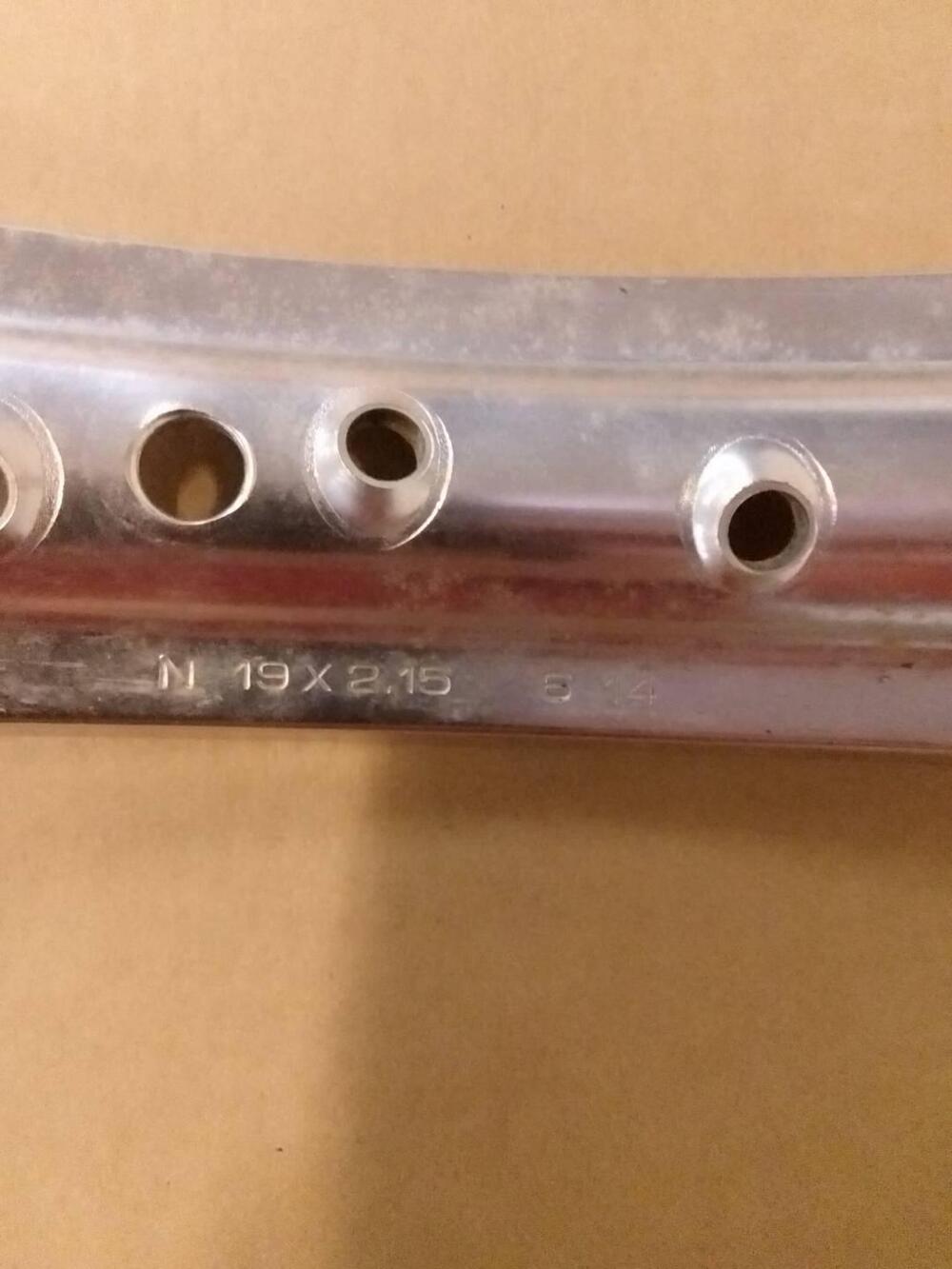 CERCHIO ORIGINALE DID PER HONDA CRF 450 SMONTATO D (2)