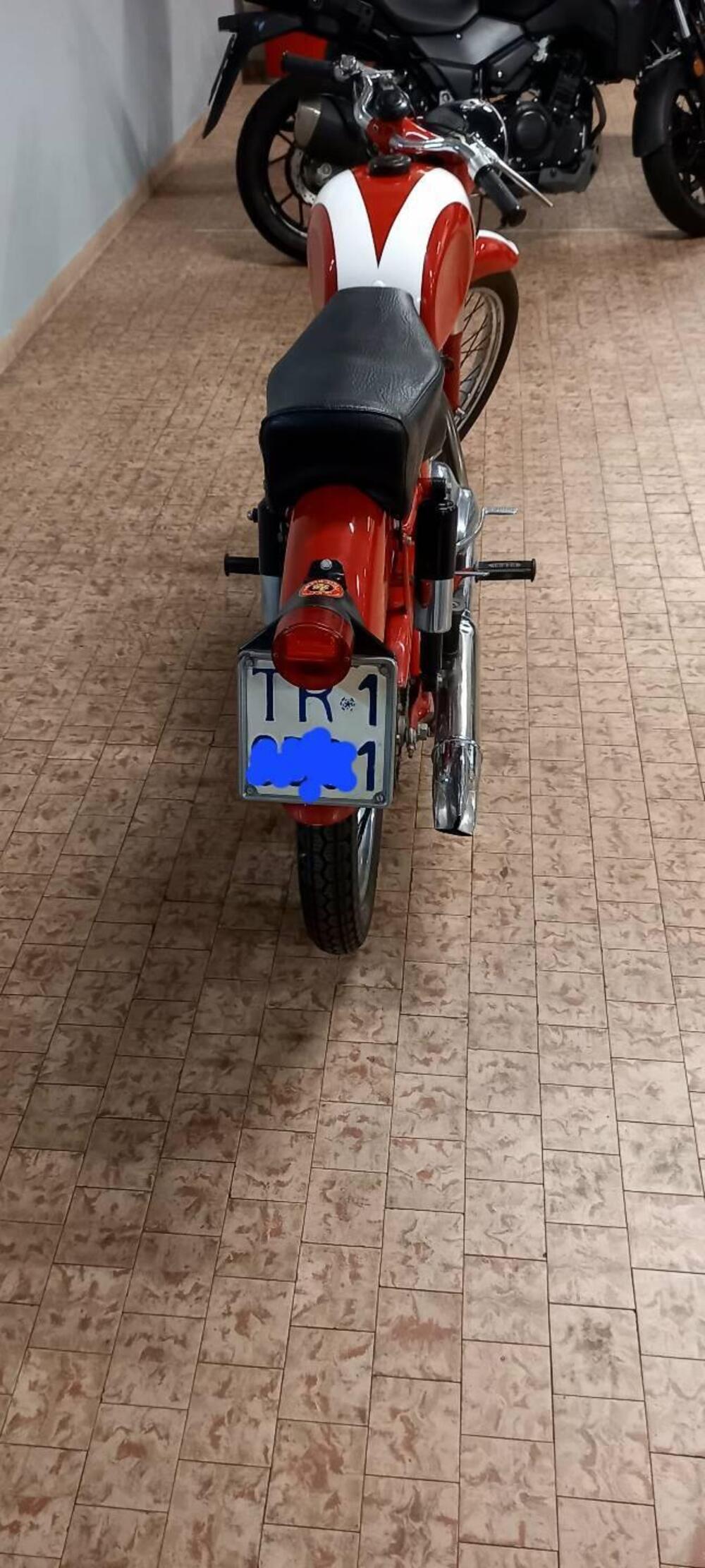 Moto Morini 175  TURISMO (5)