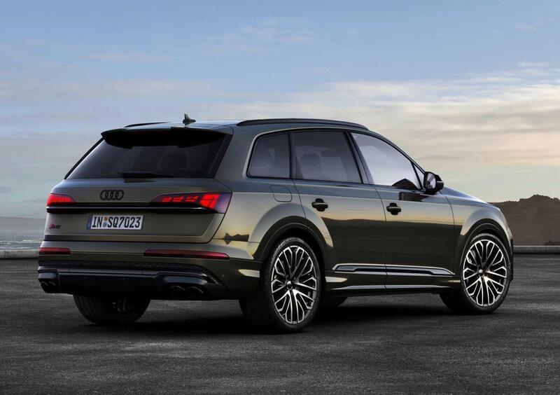 Audi SQ7 (2016-->>) (4)