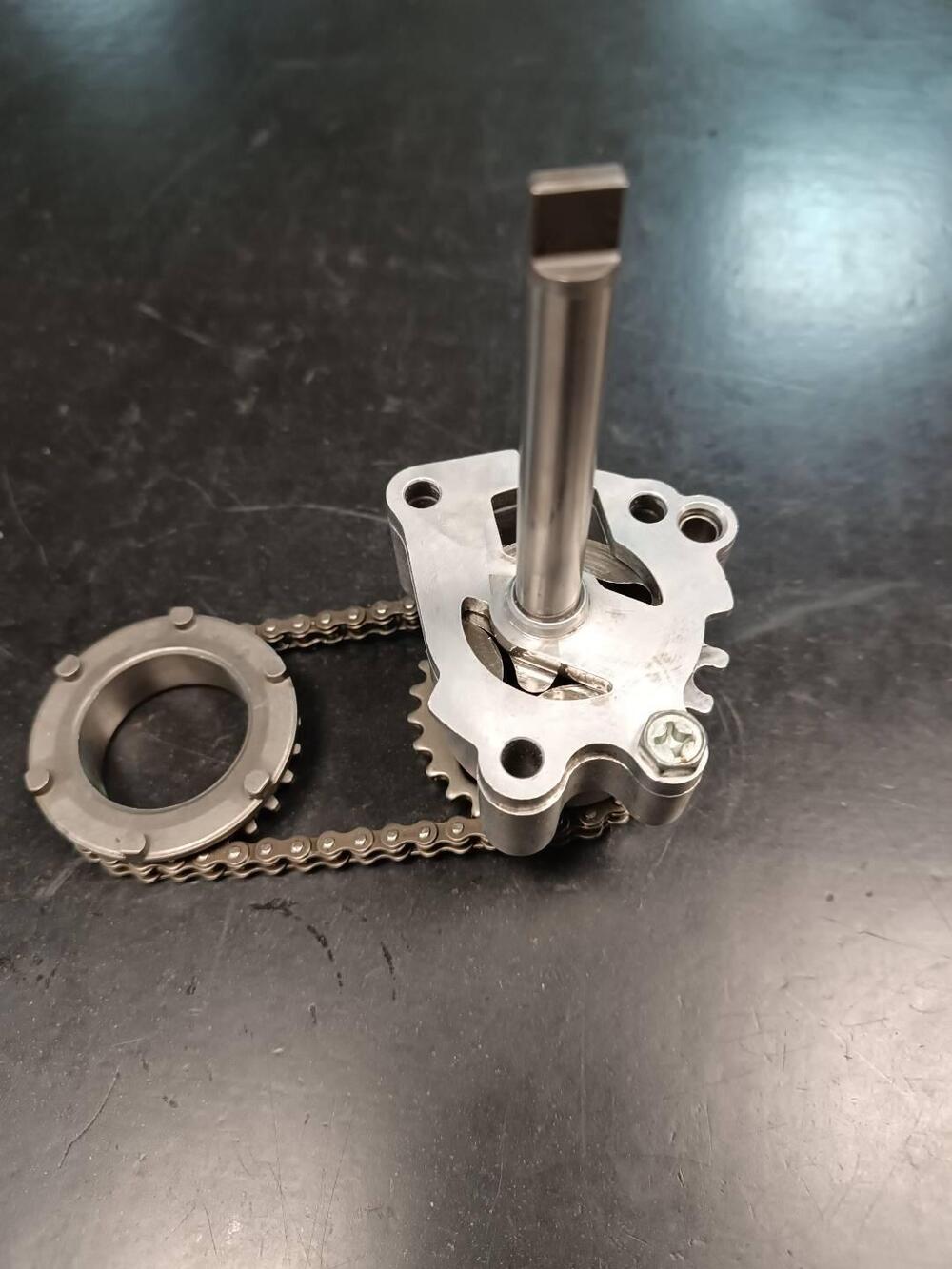 Pompa olio CBR900RR Honda (8)