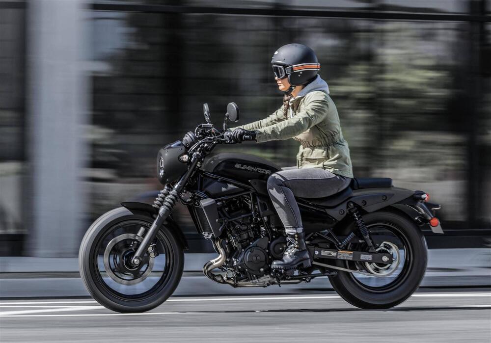 Kawasaki Eliminator 500 SE (2024 - 26) (7)