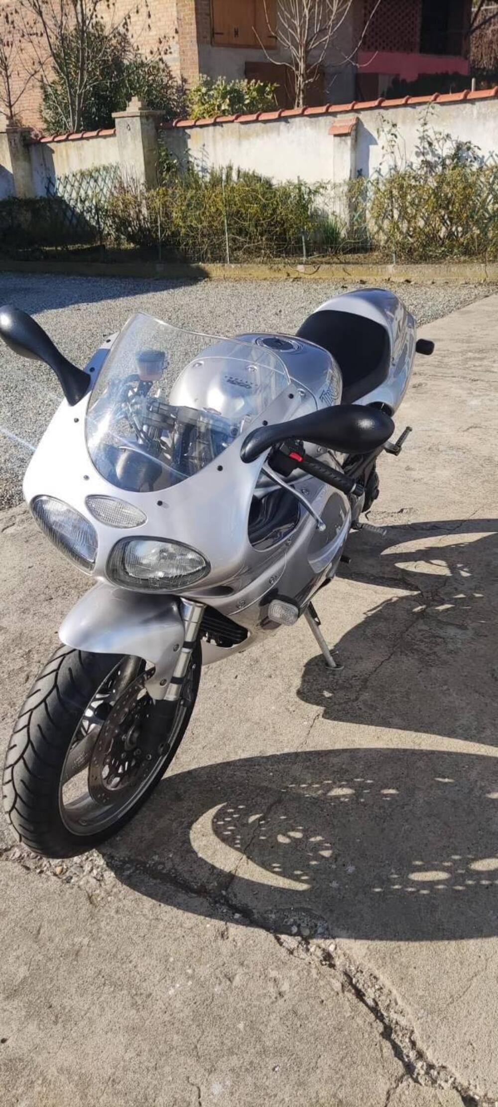 Triumph Daytona 955 I (1999 - 01) (5)