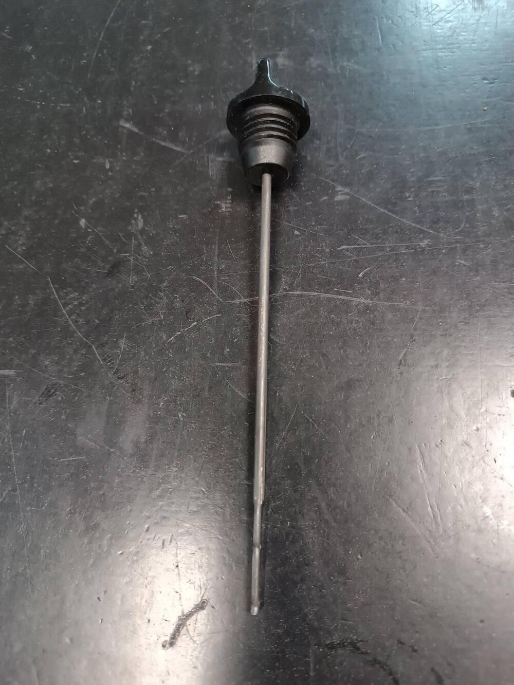 Tappo carico olio CBR900RR Honda (2)