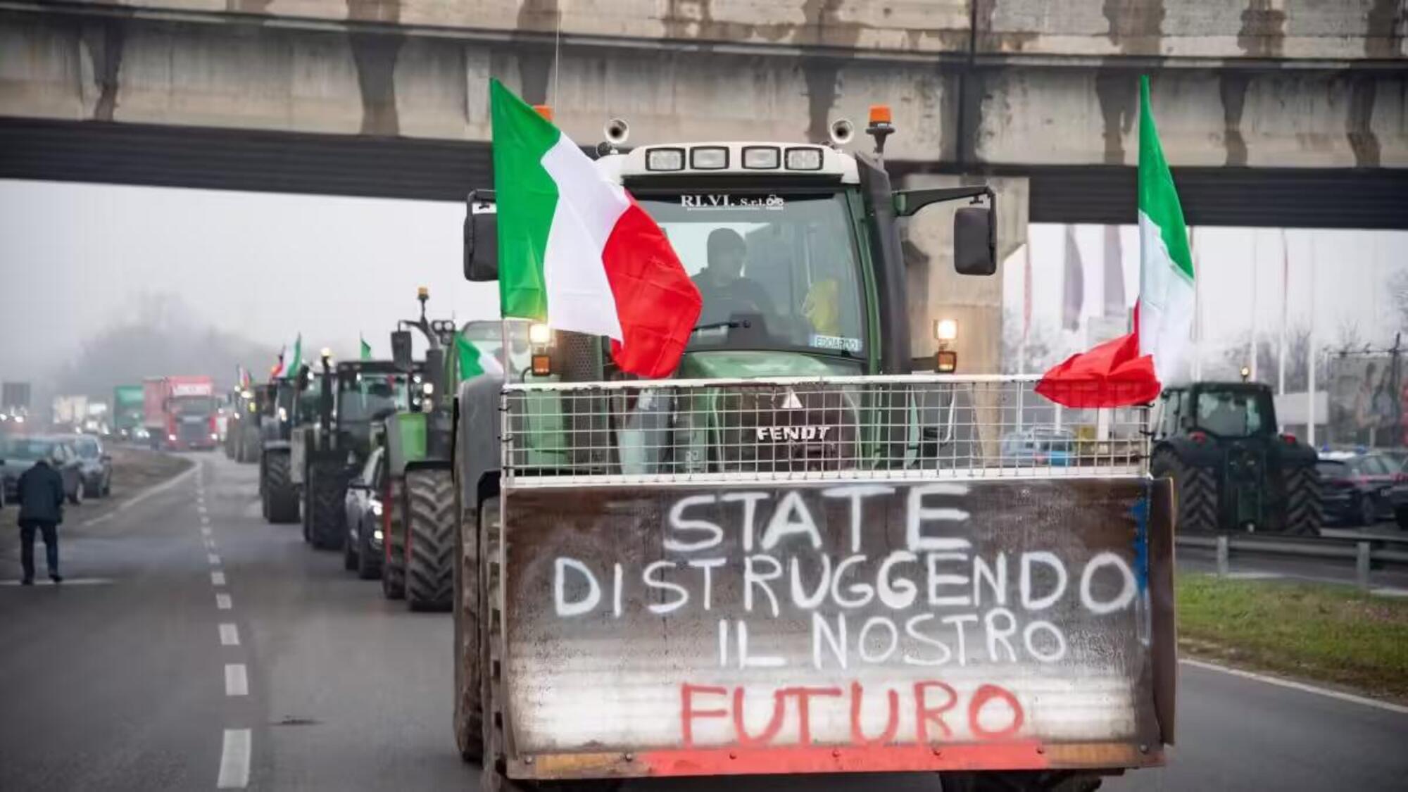 In Italia la protesta &egrave; iniziata senza le associazioni di categoria