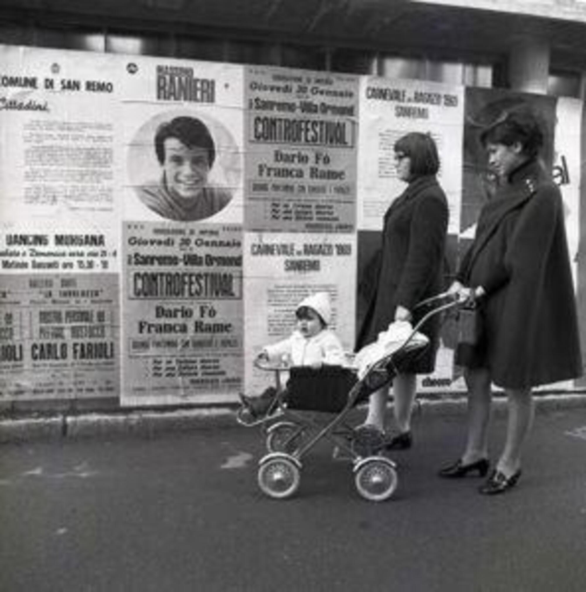 Manifesti sulle strade di Sanremo che promuovevano il ControFestival del 1969